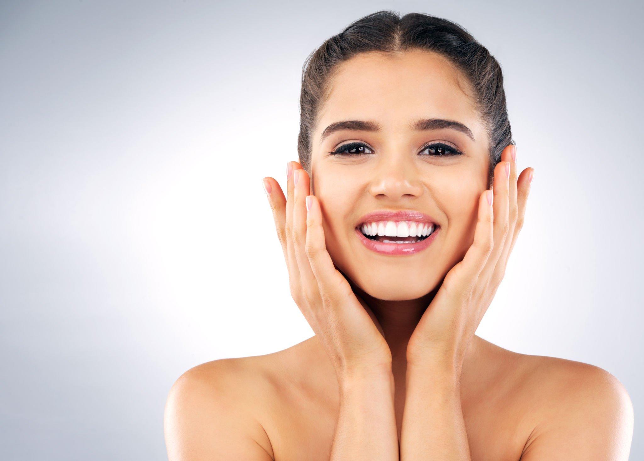 Experiencing Dull Skin? – A Few Useful Tips for Radiant and Glowing Skin